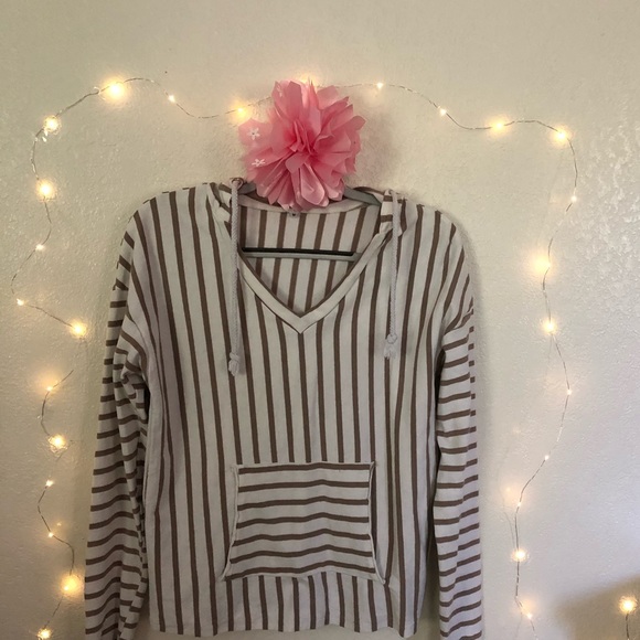 Striped Poncho - Picture 1 of 3